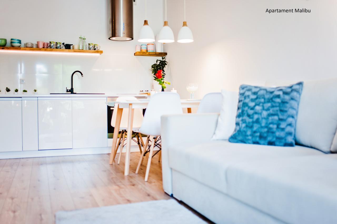 Apartamenty Homely Place - Parking 7 Poznań Extérieur photo